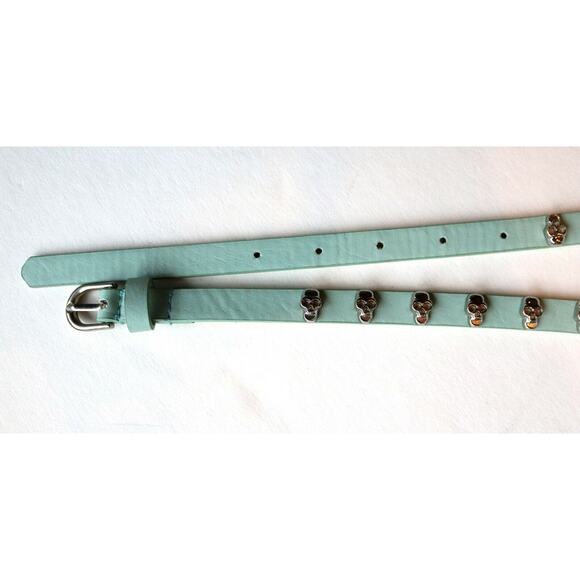 Skull Encrusted Light Green Skinny Belt UNUSED Medium 1/2 x 38 inches - Picture 8 of 10